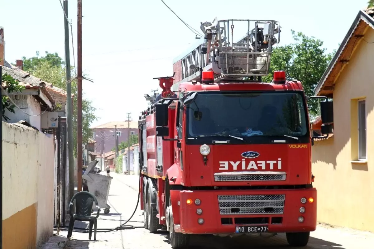 Ayvalık�ta ev yangını Haberler