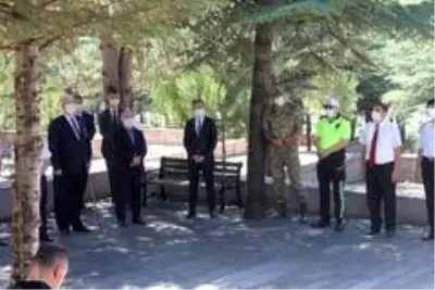 Çankırı'da şehitliklere bayram ziyareti Çankırı'da şehitliklere bayram ziyareti