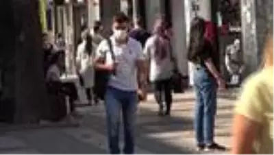 Denizli'de Arefe günü çarşı ve caddeler doldu Denizli'de Arefe günü çarşı ve caddeler doldu