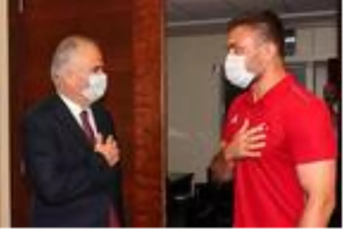 Denizli'de Zolan'dan Avrupa Şampiyonu Karadeniz'e 50 bin TL ödül