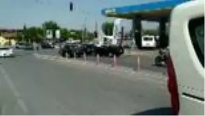 Engelli görünümlü dilenci jandarmaya yakalandı Engelli görünümlü dilenci jandarmaya yakalandı