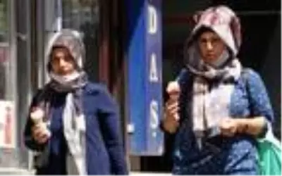 Erzurum Valisi: Günlük koronavirüs vaka sayısı 200'e kadar çıktı Erzurum Valisi: Günlük koronavirüs vaka sayısı 200'e kadar çıktı