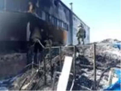 Son dakika haberi... Esenyurt'ta kauçuk fabrikasında yangın (2) Son dakika haberi... Esenyurt'ta kauçuk fabrikasında yangın (2)