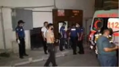 Eski eşini öldüren, kayınvalidesini ve kayınbabasını bıçakla yaralayan zanlı tutuklandı Eski eşini öldüren, kayınvalidesini ve kayınbabasını bıçakla yaralayan zanlı tutuklandı
