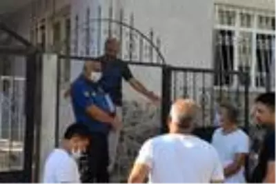İnternetten tanıştığı kızla evinde görüşen 17 yaşındaki gencin başına gelmeyen kalmadı İnternetten tanıştığı kızla evinde görüşen 17 yaşındaki gencin başına gelmeyen kalmadı