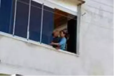İnternetten tanıştığı kızla evinde görüşen 17 yaşındaki gencin başına gelmeyen kalmadı İnternetten tanıştığı kızla evinde görüşen 17 yaşındaki gencin başına gelmeyen kalmadı