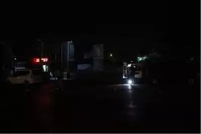 Son dakika... Kağıthane'de iki grup arasında bıçaklı ve silahlı kavga: 1'i ağır 6 yaralı Son dakika... Kağıthane'de iki grup arasında bıçaklı ve silahlı kavga: 1'i ağır 6 yaralı