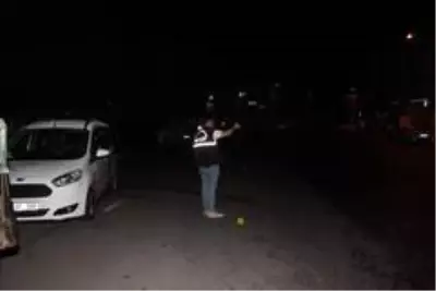 Son dakika... Kağıthane'de iki grup arasında bıçaklı ve silahlı kavga: 1'i ağır 6 yaralı Son dakika... Kağıthane'de iki grup arasında bıçaklı ve silahlı kavga: 1'i ağır 6 yaralı