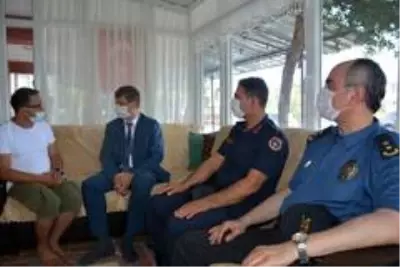 Son dakika haberleri... Kaymakamdan gaziye geçmiş olsun Son dakika haberleri... Kaymakamdan gaziye geçmiş olsun