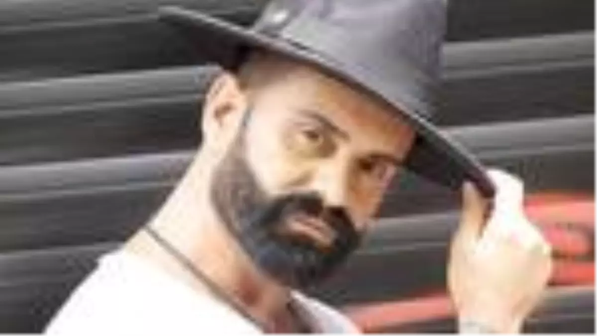 Sahipsiz hayvanlar için bağış yaptı