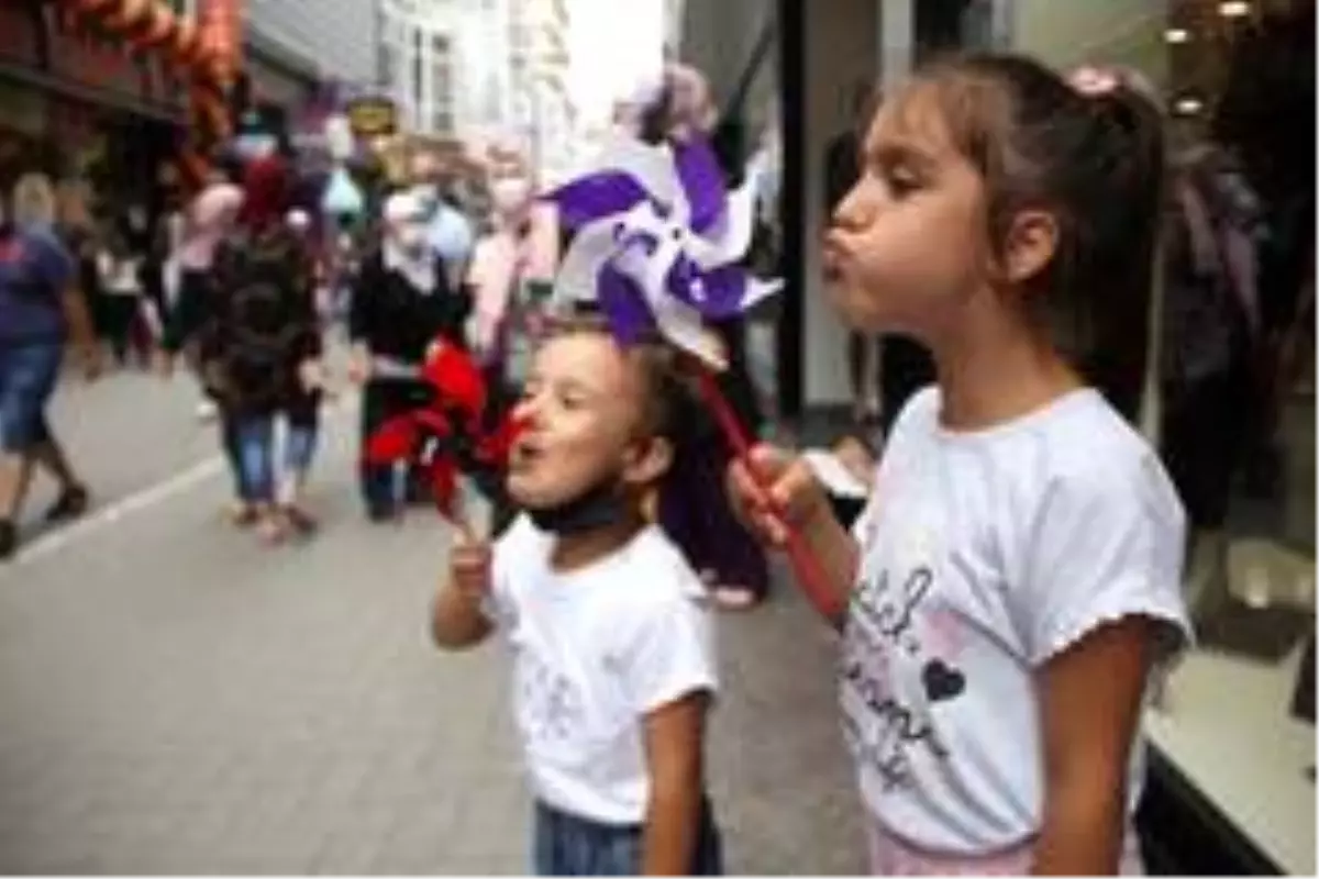 Samsun'da bayram öncesi çarşı pazarda yoğunluk