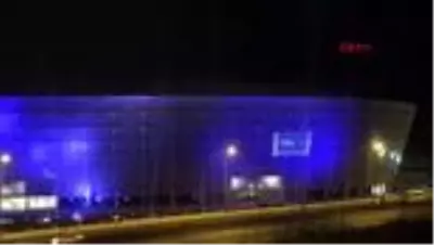 SPOR Yeni Adana Şehir Stadyumu, Adana Demirspor'un renkleriyle ışıklandırıldı SPOR Yeni Adana Şehir Stadyumu, Adana Demirspor'un renkleriyle ışıklandırıldı