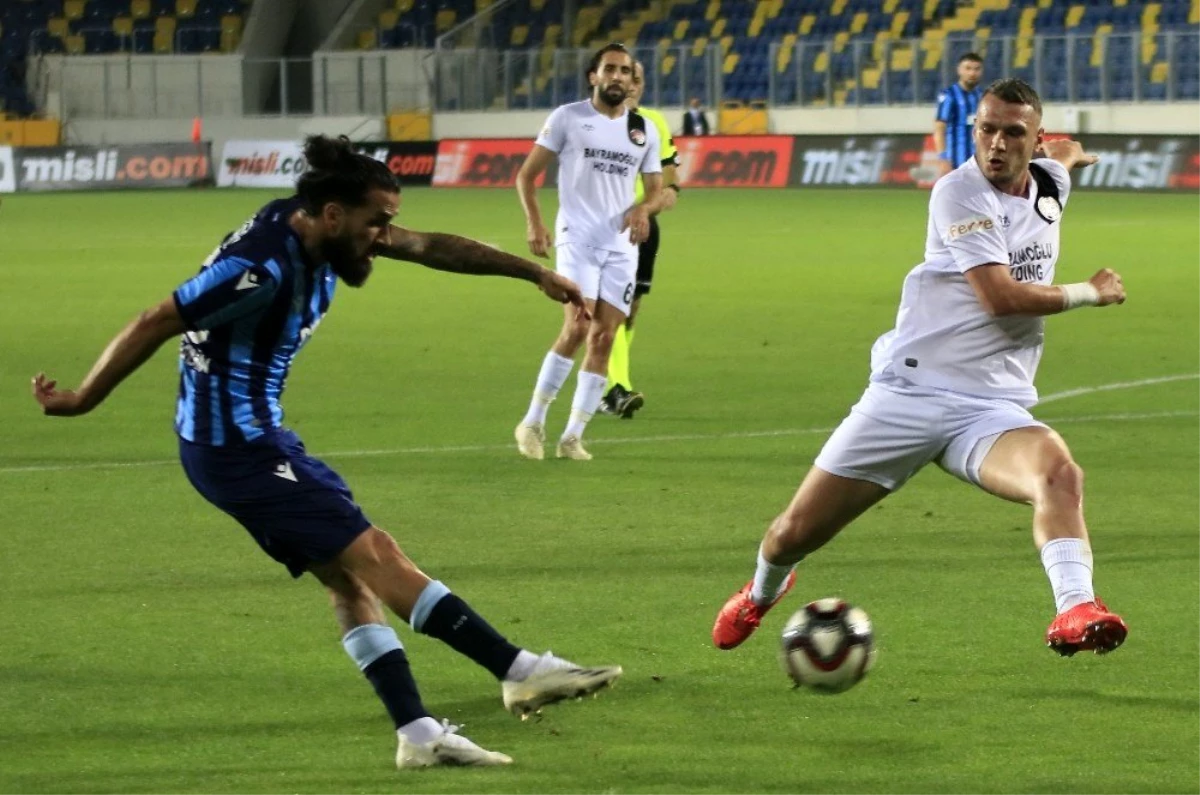 TFF 1. Lig Play-Off Finali: Adana Demirspor: 0 Fatih Karagümrük: 1 (İlk yarı)