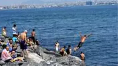 Uzmanlar, Kurban Bayramı'nda eyyam-ı bahur sıcaklarına karşı uyardı Uzmanlar, Kurban Bayramı'nda eyyam-ı bahur sıcaklarına karşı uyardı