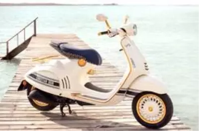 Vespa ve Christian Dior'dan ortak tasarım: Vespa 946! Vespa ve Christian Dior'dan ortak tasarım: Vespa 946!