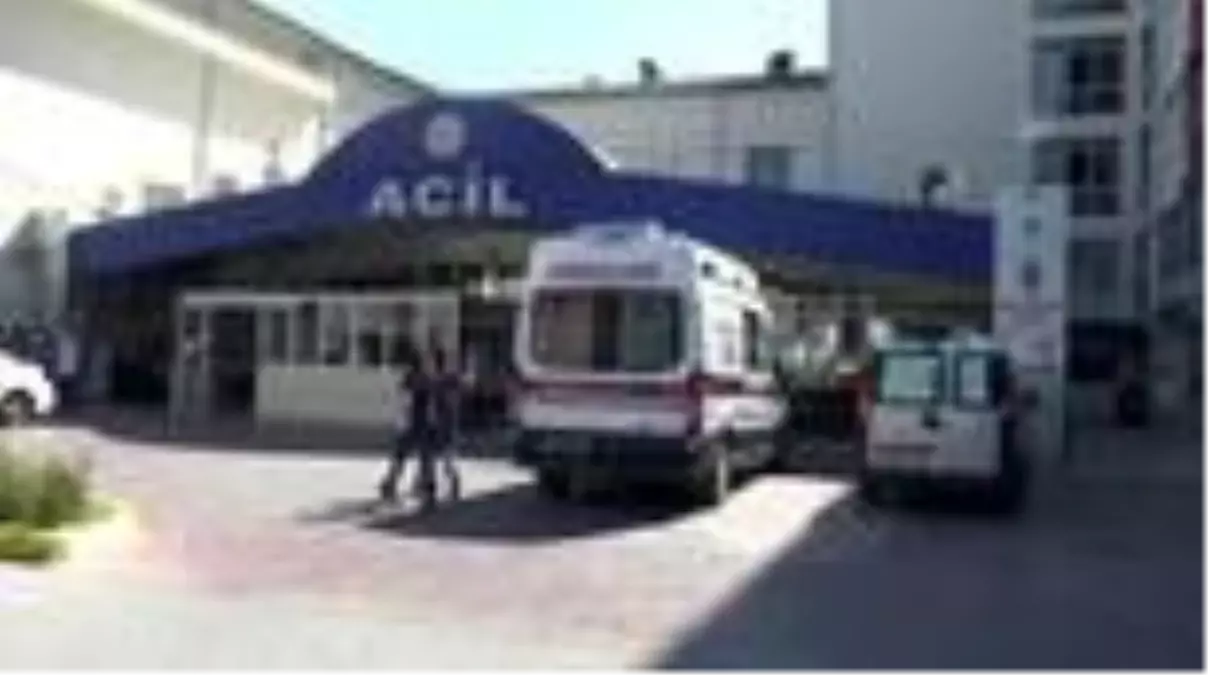 'Acemi kasaplar' hastanelerde yoğunluk oluşturdu