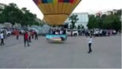 Ankaralılar Başkent'i sıcak hava balonuyla seyretti Ankaralılar Başkent'i sıcak hava balonuyla seyretti