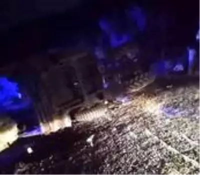 Aydın'da traktör devrildi: 6 yaralı Aydın'da traktör devrildi: 6 yaralı