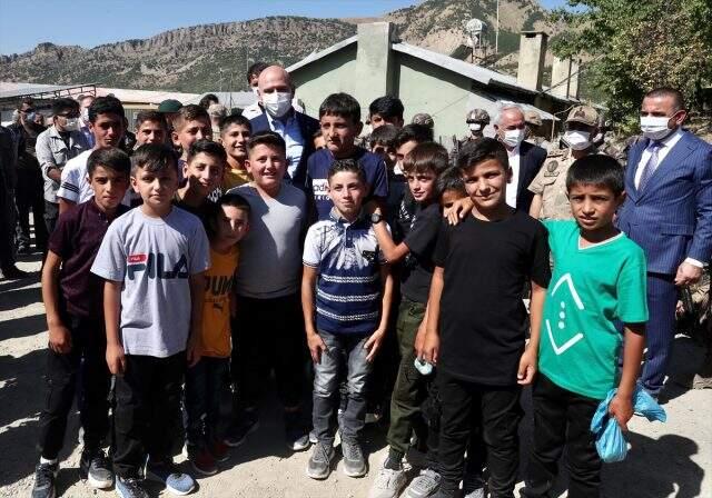 Bakan Soylu: Türkiye'de ummadığınız gelişmeler yaşanacak Bakan Soylu: Türkiye'de ummadığınız gelişmeler yaşanacak