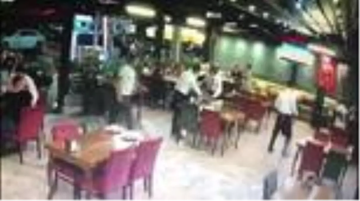 BARTIN Restorana giren kurbanlık koç paniğe neden oldu