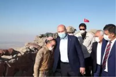 Cumhurbaşkanı Erdoğan Cudi Dağındaki askerlerle bayramlaştı Cumhurbaşkanı Erdoğan Cudi Dağındaki askerlerle bayramlaştı