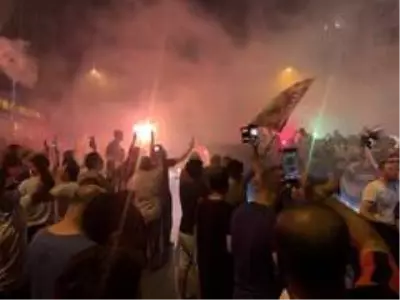 Fatih Karagümrük taraftarından Süper Lig coşkusu Fatih Karagümrük taraftarından Süper Lig coşkusu