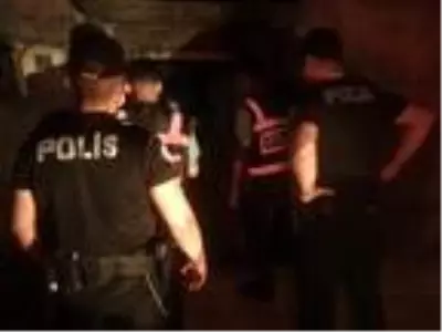 Son dakika haberleri! Kahramanmaraş'ta aranan 43 şüpheliden 26'sı tutuklandı Son dakika haberleri! Kahramanmaraş'ta aranan 43 şüpheliden 26'sı tutuklandı