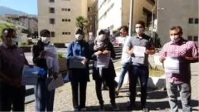 Aynı aileden 6 kişiye toplamda 20 bin lira koronavirüs cezası kesildi Aynı aileden 6 kişiye toplamda 20 bin lira koronavirüs cezası kesildi