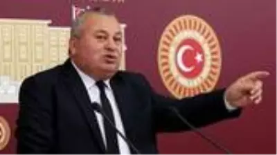MHP'den ihraç edilen Cemal Enginyurt, helallik istedi: Yol arkadaşlarımızla düşman kesildik MHP'den ihraç edilen Cemal Enginyurt, helallik istedi: Yol arkadaşlarımızla düşman kesildik