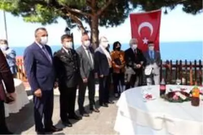 Son dakika güncel: Pandemi kurallarına uygun bayramlaşma Son dakika güncel: Pandemi kurallarına uygun bayramlaşma