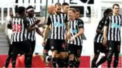 Suudi yatırımcıların Newcastle United için yaptığı 300 milyon sterlin değerindeki teklif geri çekildi Suudi yatırımcıların Newcastle United için yaptığı 300 milyon sterlin değerindeki teklif geri çekildi