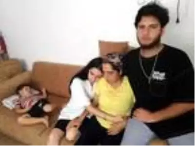 22 yıldır eşinden şiddet gören çaresiz kadın: Kendimden çok çocuklarıma zarar vermesinden korkuyorum 22 yıldır eşinden şiddet gören çaresiz kadın: Kendimden çok çocuklarıma zarar vermesinden korkuyorum