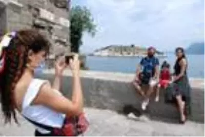 Amasra, bayramda tatilcilerin akınına uğradı Amasra, bayramda tatilcilerin akınına uğradı