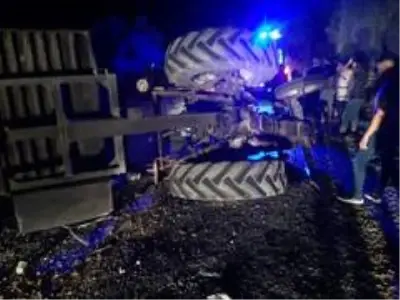 Aydın'da traktör devrildi: 6 yaralı Aydın'da traktör devrildi: 6 yaralı