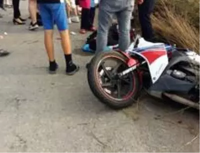 Bafra'da motosiklet kazası: 2 yaralı Bafra'da motosiklet kazası: 2 yaralı