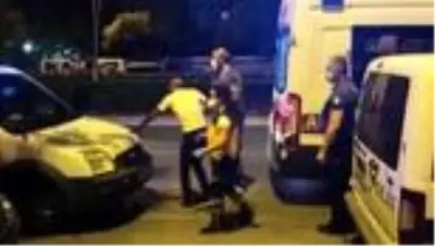 Alacak verecek kavgasında bıçakladığı kişiyi merak eden zanlı, olay yerine gidince yakayı ele verdi Alacak verecek kavgasında bıçakladığı kişiyi merak eden zanlı, olay yerine gidince yakayı ele verdi