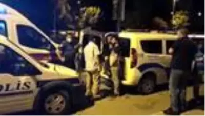 Alacak verecek kavgasında bıçakladığı kişiyi merak eden zanlı, olay yerine gidince yakayı ele verdi Alacak verecek kavgasında bıçakladığı kişiyi merak eden zanlı, olay yerine gidince yakayı ele verdi