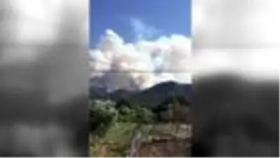 Gece kontrol altına alınan orman yangını yeniden başladı Gece kontrol altına alınan orman yangını yeniden başladı