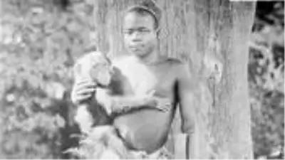 Afrikalı adamı hayvanat bahçesine kapatıp sergileyen ABD'den 114 yıl sonra özür geldi Afrikalı adamı hayvanat bahçesine kapatıp sergileyen ABD'den 114 yıl sonra özür geldi