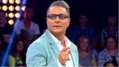 Mehmet Ali Erbil, hayvanat bahçesinde bulunan bir aslana ismini verdi Mehmet Ali Erbil, hayvanat bahçesinde bulunan bir aslana ismini verdi