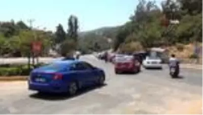 Ölüdeniz'e ulaşmak için kilometrelerce yürüdüler