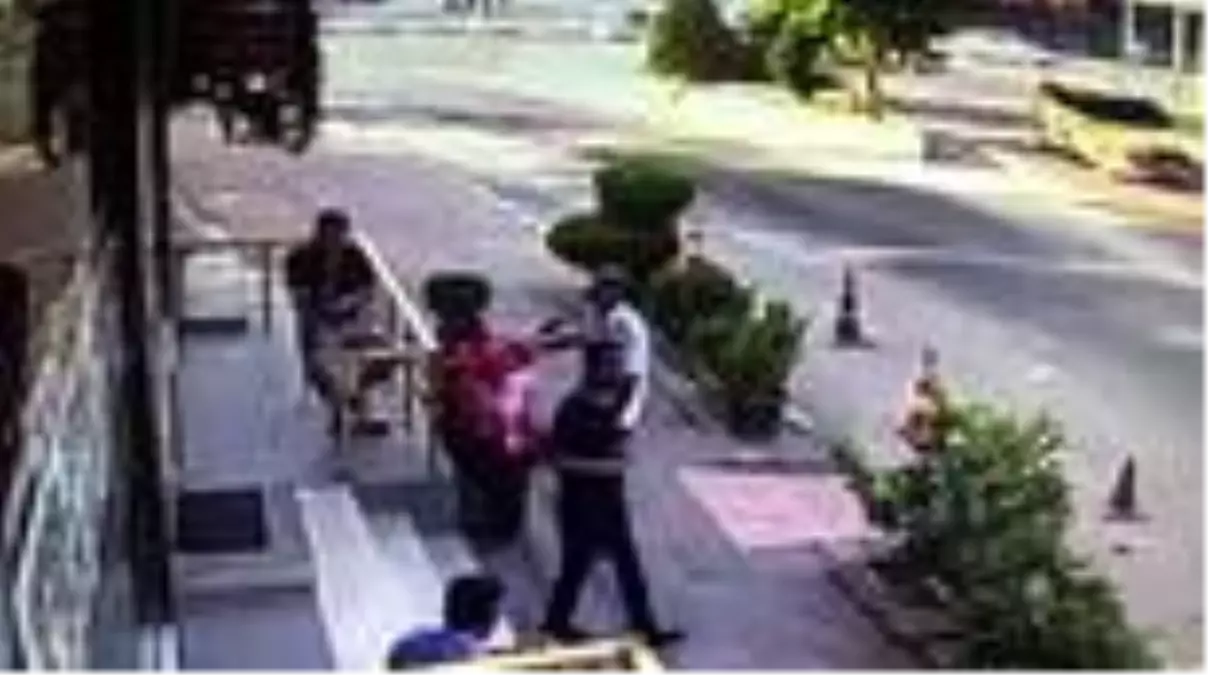 Zincirleme trafik kazası: 6 yaralı