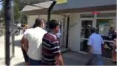 ADANA Elektrik kesintisi kurban etlerinin, çöpe atılmasına neden oldu ADANA Elektrik kesintisi kurban etlerinin, çöpe atılmasına neden oldu