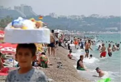 Antalya sahillerinde eskiye dönüş Antalya sahillerinde eskiye dönüş