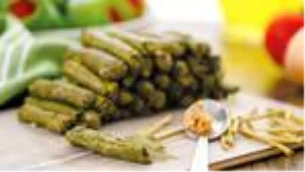 Bu bayram dolmalar yalnız sarıldı