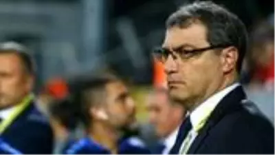 Fenerbahçe'nin eski sportif direktörü Damien Comolli, ölüm tehditleri alıyor Fenerbahçe'nin eski sportif direktörü Damien Comolli, ölüm tehditleri alıyor