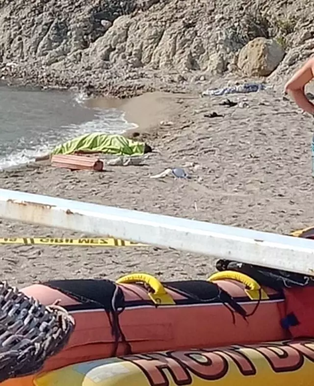 İzmir Foça�da tekne faciası 4 ölü Haberler