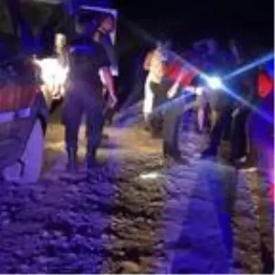 Kar toplamak için çıktığı dağda mahsur kaldı Kar toplamak için çıktığı dağda mahsur kaldı