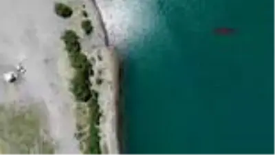 KONYA Acıgöl'ün suları 6- 7 metre çekildi KONYA Acıgöl'ün suları 6- 7 metre çekildi