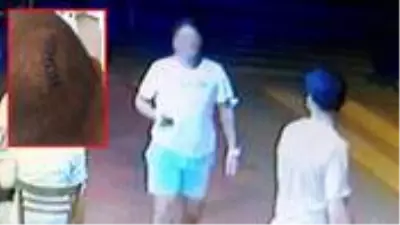 Minibüse binen alkollü şahıs, maske takmadığı için kendisini uyaran şoförü bıçakladı Minibüse binen alkollü şahıs, maske takmadığı için kendisini uyaran şoförü bıçakladı